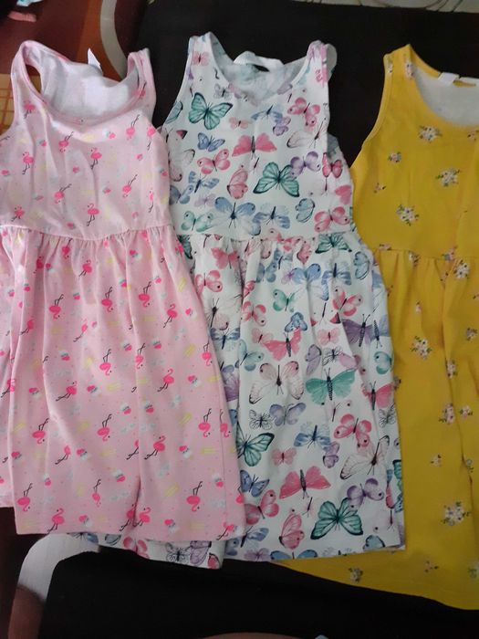 Нови рокли за момиче
