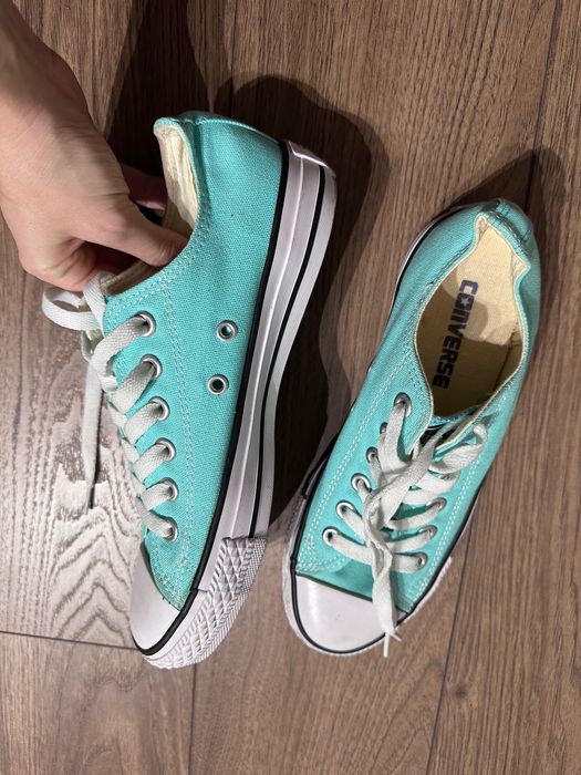 Нови кецове Converse