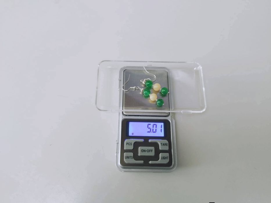 Vechi cercei din argint de 925, cu jad verde si galben
