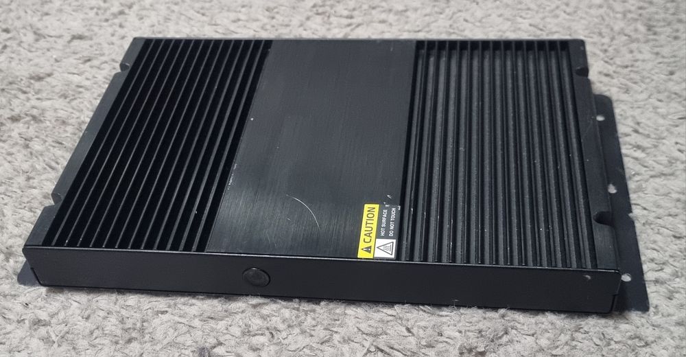Mini PC Fanless/Pasiv: Intel Core i5 5250u/8GB RAM/SSD 120GB + Alimentator Inclus