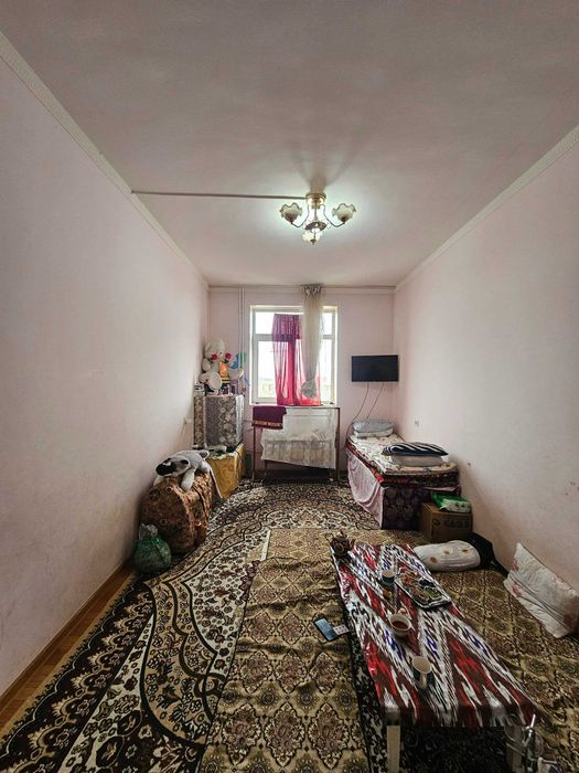 1 хоналик квартира 3 кават кирпичный дом, трикотаж