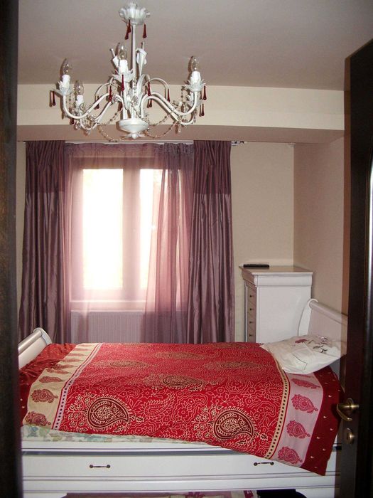 Lustra alba cu 6 brațe, 6 x 40 W