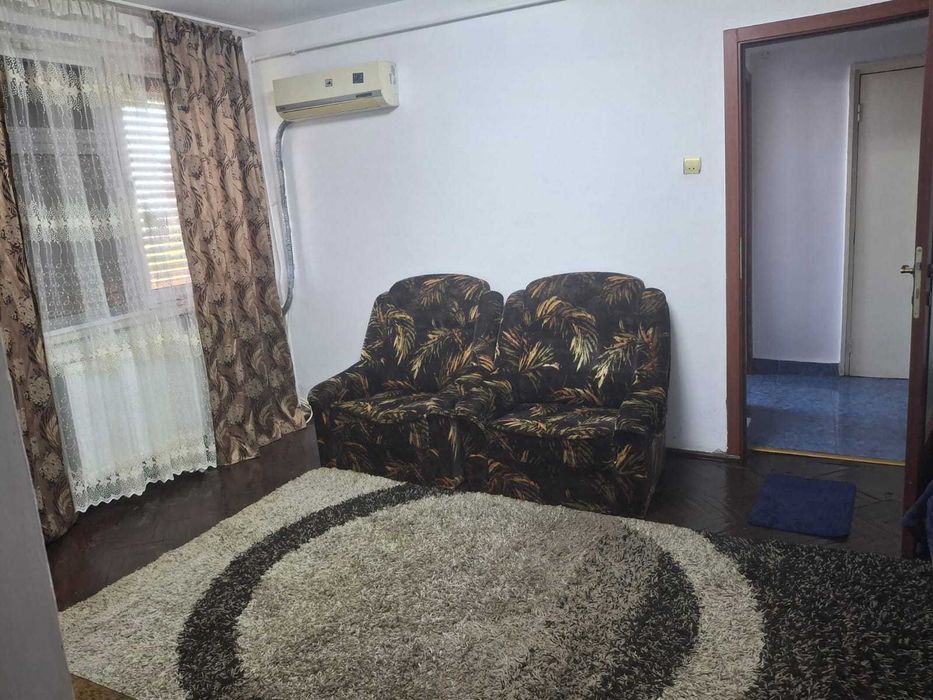 Ofer spre inchiriere apartament 2 camere Crihala