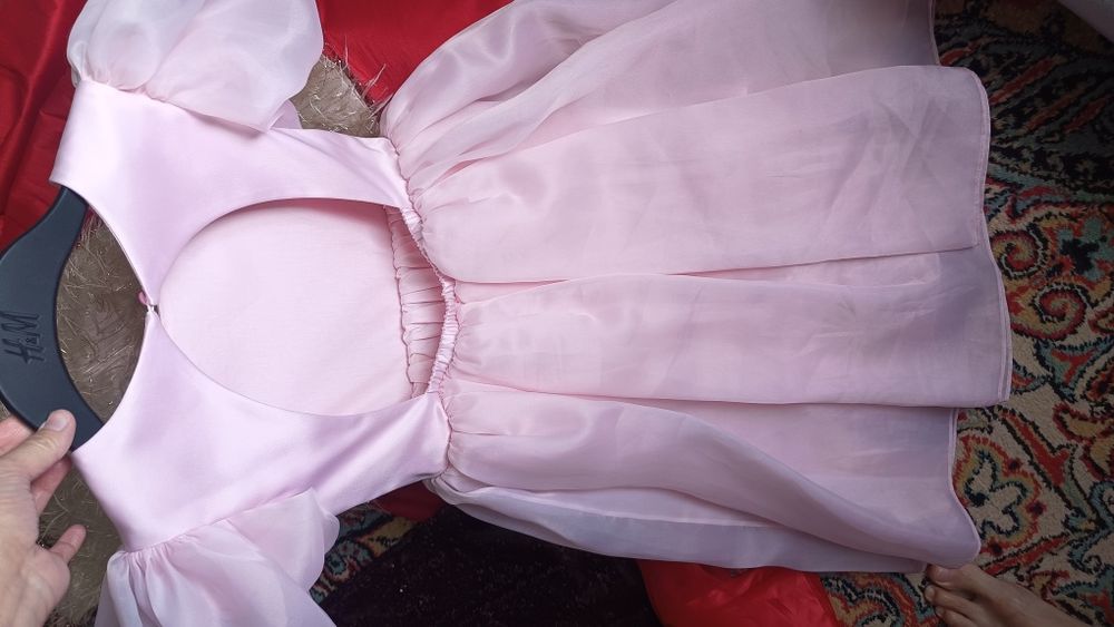 Платье праздничное