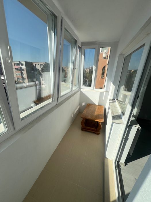 Apartament de vanzare zona Micro 1 in spatele bisericii-Materna