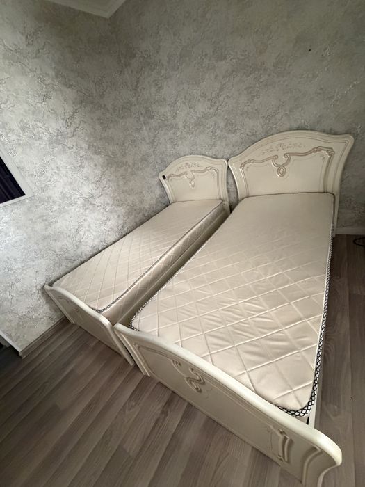 Новые кровати с матрасом