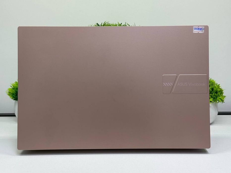 Asus Vivobook i3-12