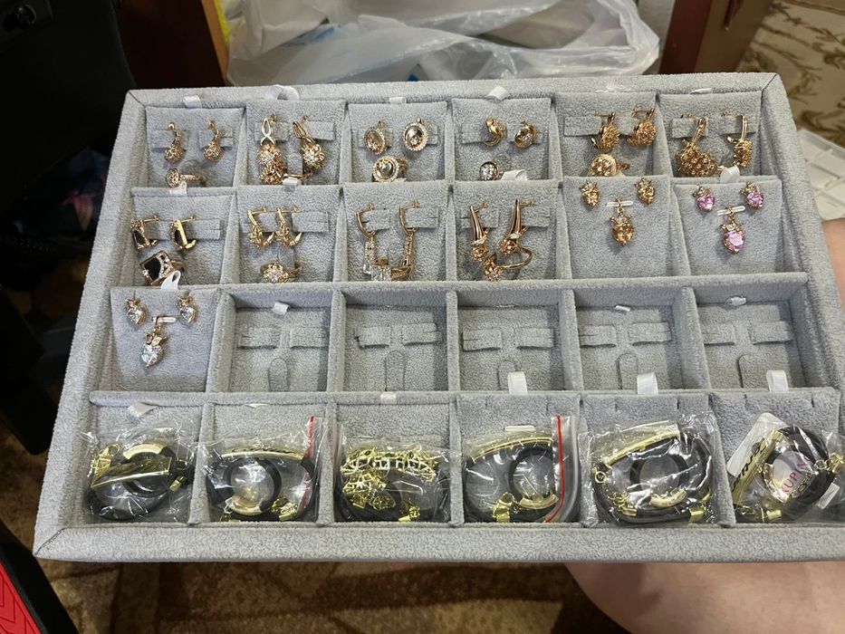 Серьги, кольца  медметалл.