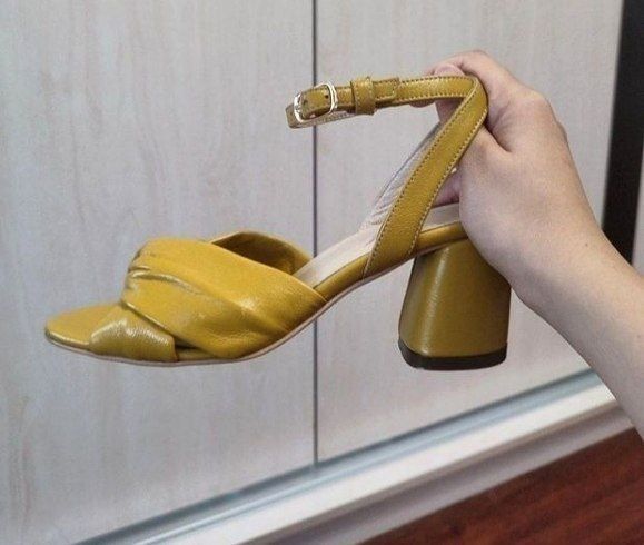 Новые туфли, босоножки, полусапоги. Размеры 35,37,38