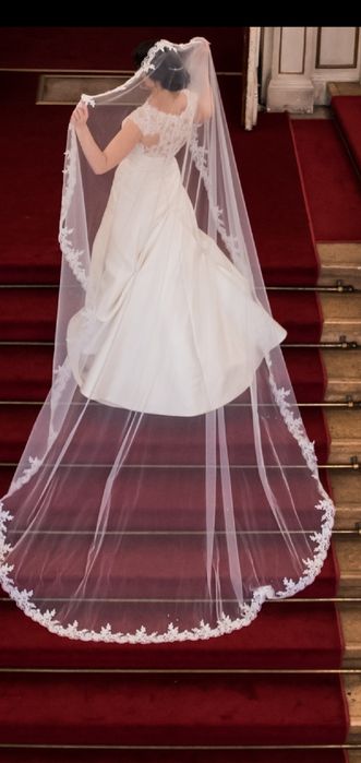 Vand rochie mireasa Pronovias- Avenue Diagonal pret achizitie 3500 ron