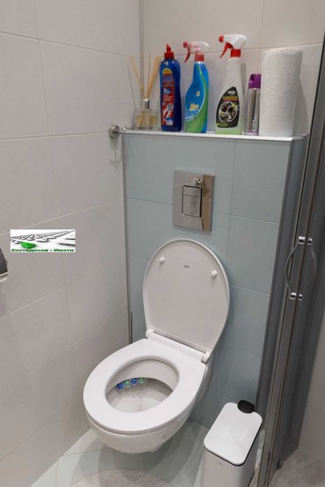 Дава се под наем Тристаен апартамент в Пловдив, Мараша - 118 кв.м за 722.67 € - Снимка #12
