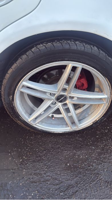 Продам диск R18 vossen разна шероки