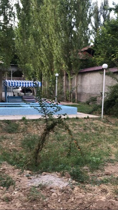 Чорвок платина олдида жойлаган капал кишлогидаги уй сотилмади