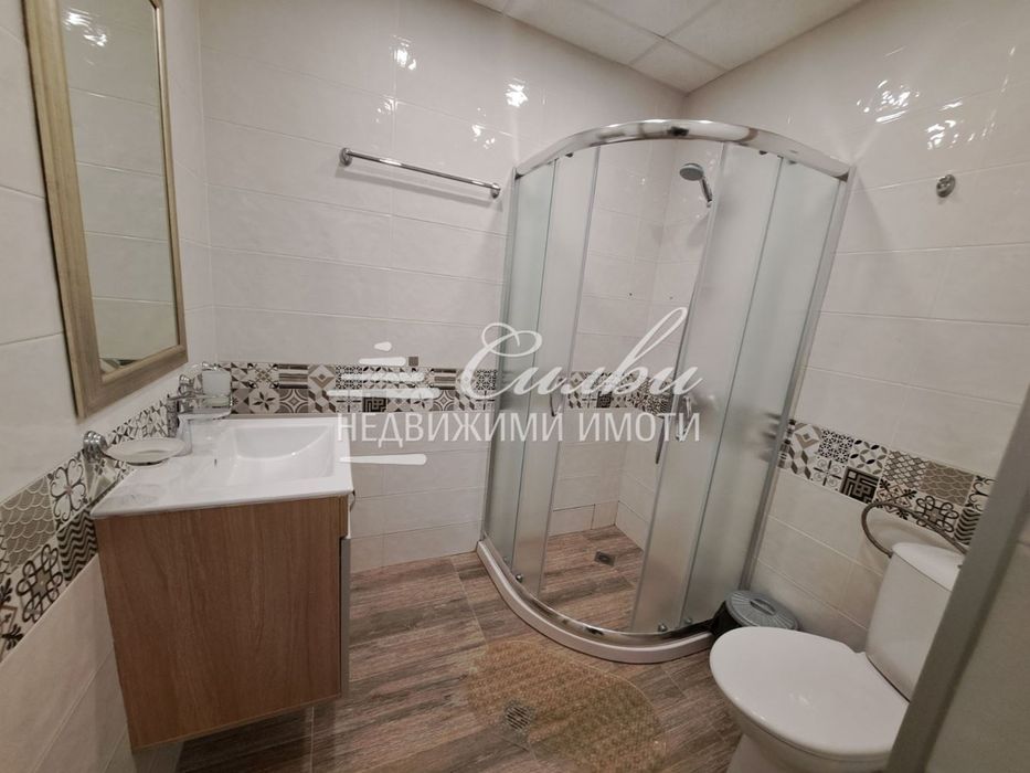 Продава се Тристаен апартамент в Шумен, Пазара - 110 кв.м за 1800 €/кв.м - Снимка #8