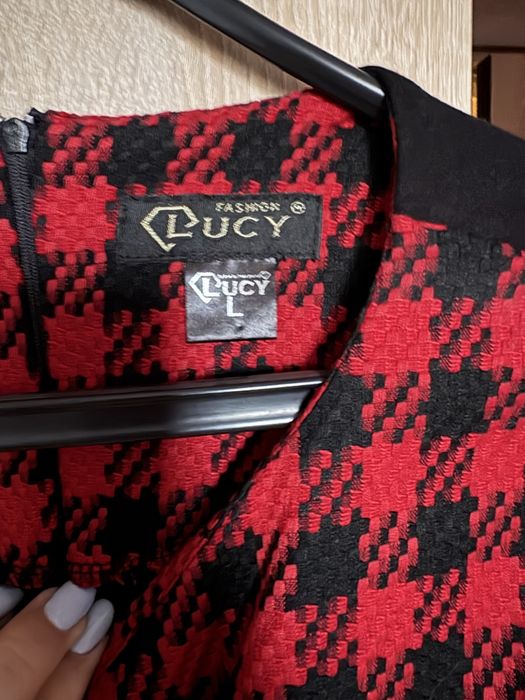 Елегантна зимна рокля LUCY