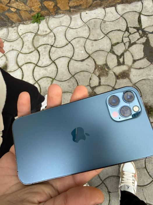 iphone 12 pro 700 lei