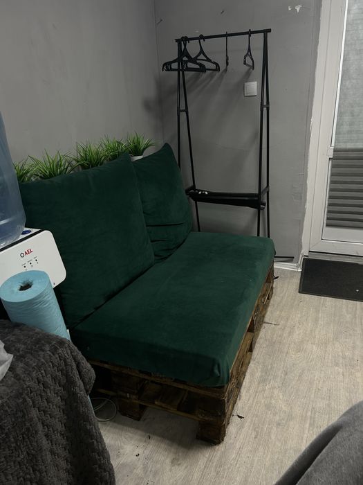 диван. / кресло