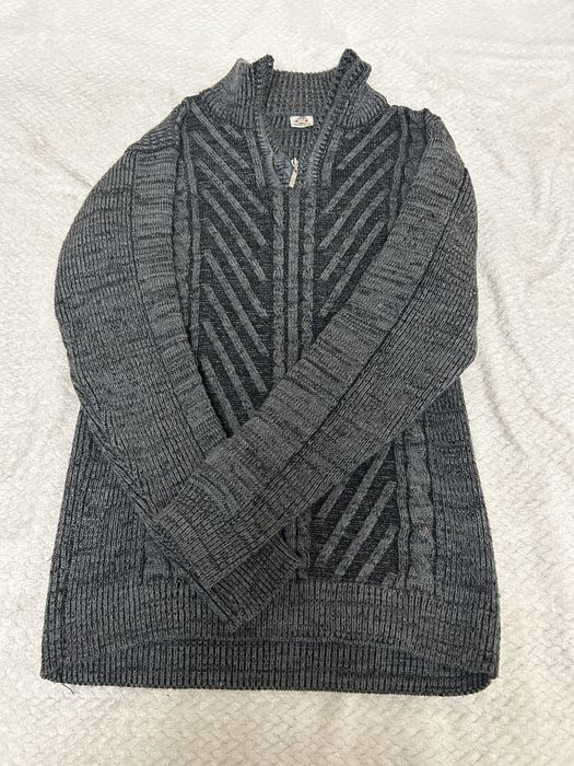 продам срочно мужские вещи за 1000 тг