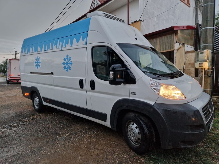 Fiat ducato maxi frigorific functioneaza si la priza 220v