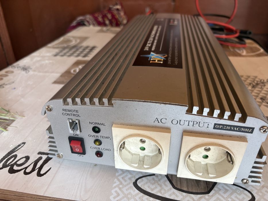 Inventor de tensiune auto 24v-230v