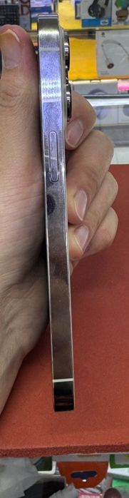 Продам айфон 13 про