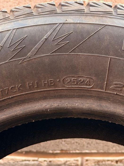 Комплект шины корейски Hankook