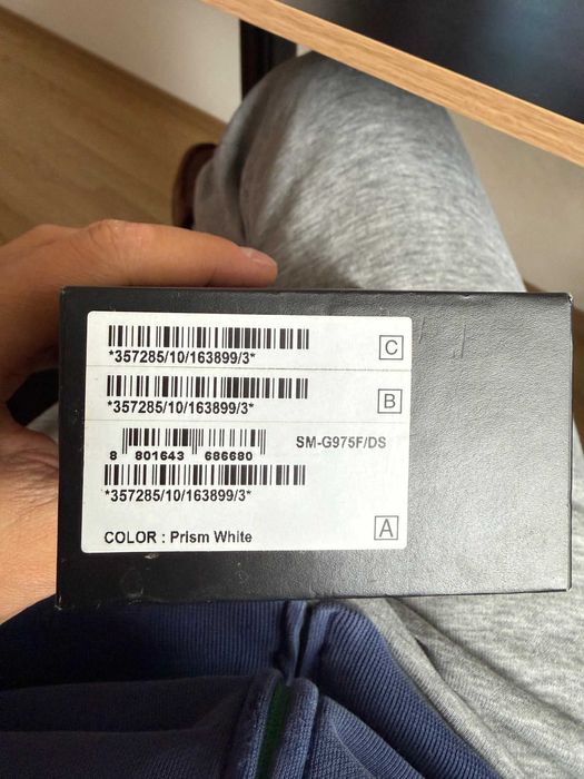 Samsung Galaxy S10 plus 128GB Prism White, 4 100 mAh батерия - перфектен