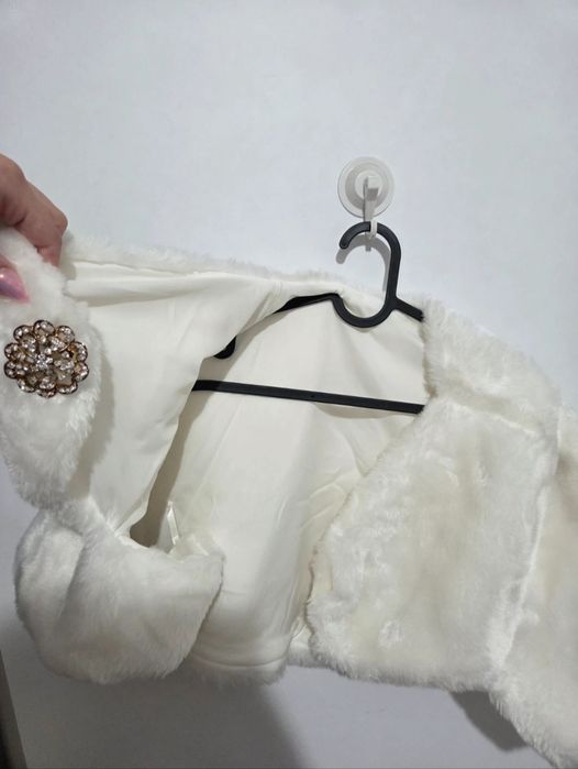 Blanita alba marimea M/38