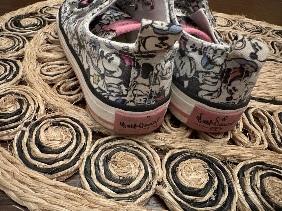 Tenisi minnie mouse 25