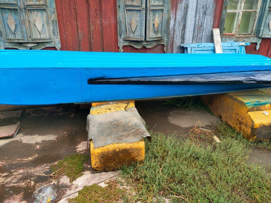 Продам лодку Казанка с булями