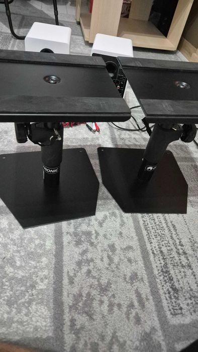 Boxe studio Yamaha HS3