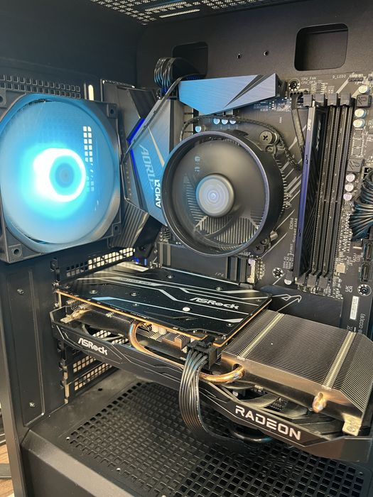 Gaming PC Ryzen 5 5600 + RX 6600 8GB + 32 GB DDR4 RAM CL16 с гаранция