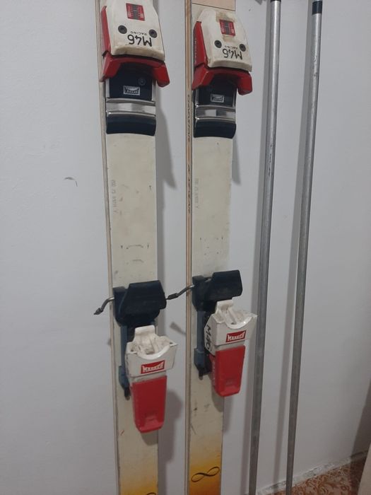 Vind schiuri DINASTAR 195