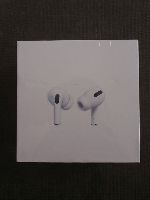 Наушники AirPods