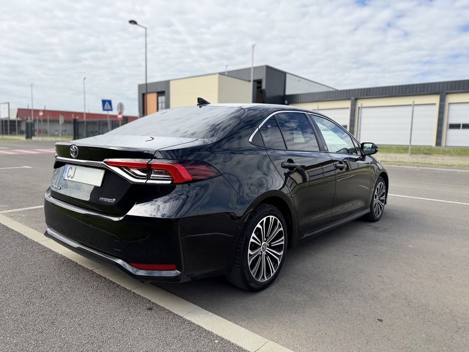 Toyota Corolla 1.8 hybrid 122cp DYNAMIC