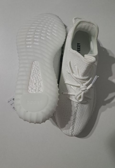 Adidas Yeezy Boost 350 V2 Bone