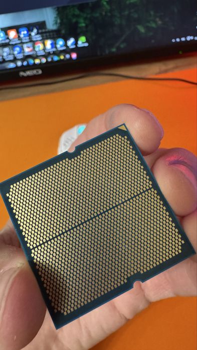 AMD Ryzen 9950X