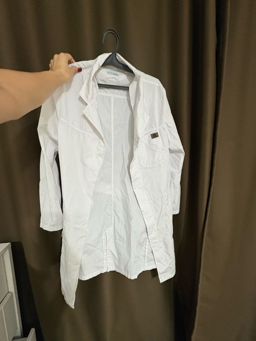 Продам медицинский халат 42-44