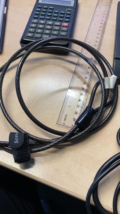 Vand Cablu Securitate Lenovo Kensington + incarcator Lenovo ieftin