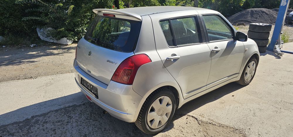 Suzuki swift 1.3 бензин  2005г НА ЧАСТИ