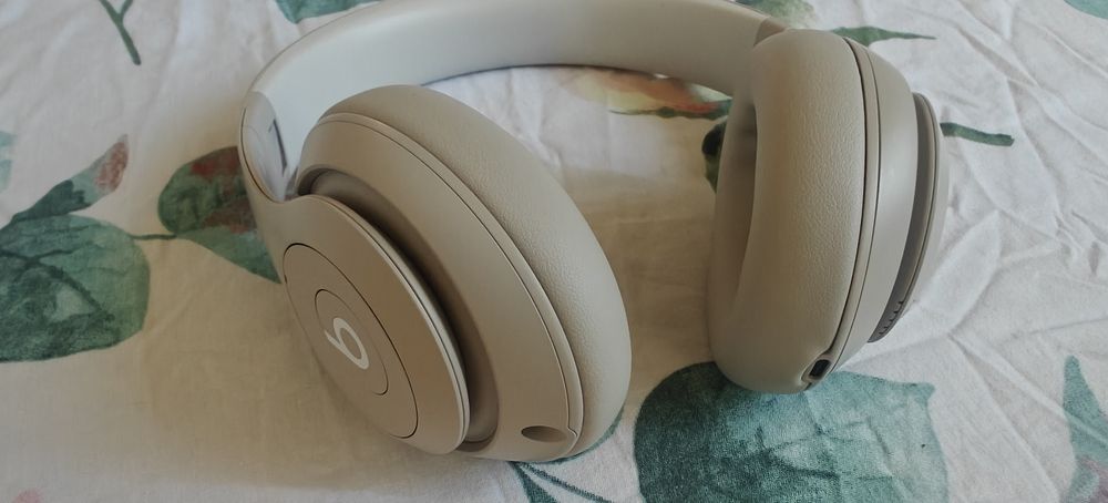 Beats studio pro