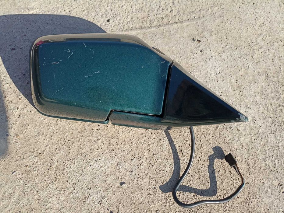Боковое Зеркало на БМВ-Е-34.
