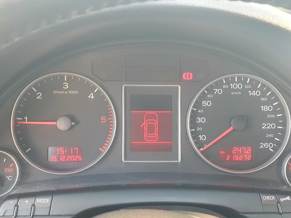 Продавам Audi A4 B7