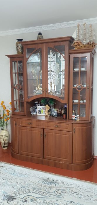 Сервант - стенка