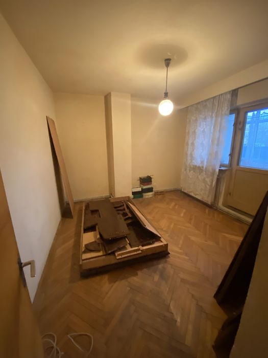 3Camere  Exercitiu  Etaj 1 Pret fix 117.000€
