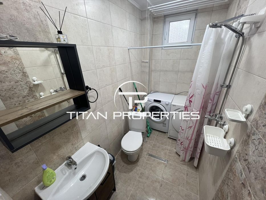 Дава се под наем Тристаен апартамент в Бургас, Център - 70 кв.м за 510 € - Снимка #5