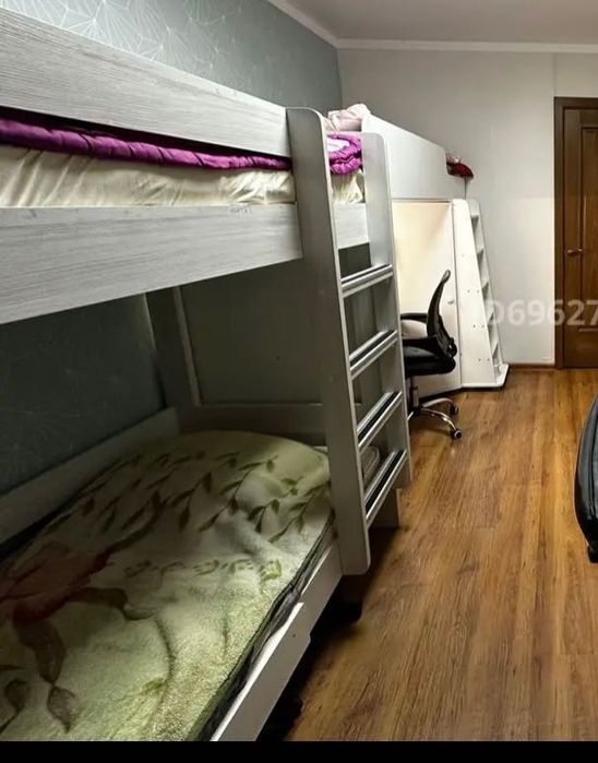 Двухъярусная кровать с ортопедическими матрацами