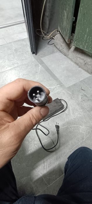 Зарядка для самакаты