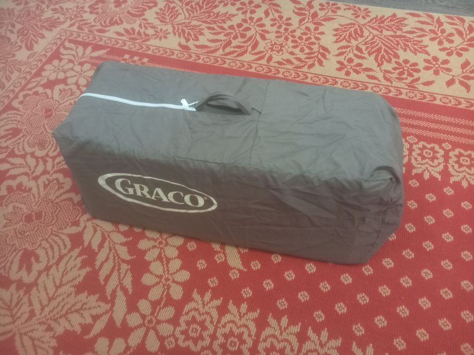 Продаю детский манеж кровать