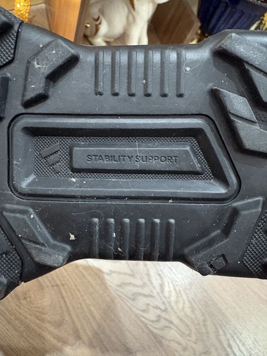 Продам ботинки Adidas Terrex